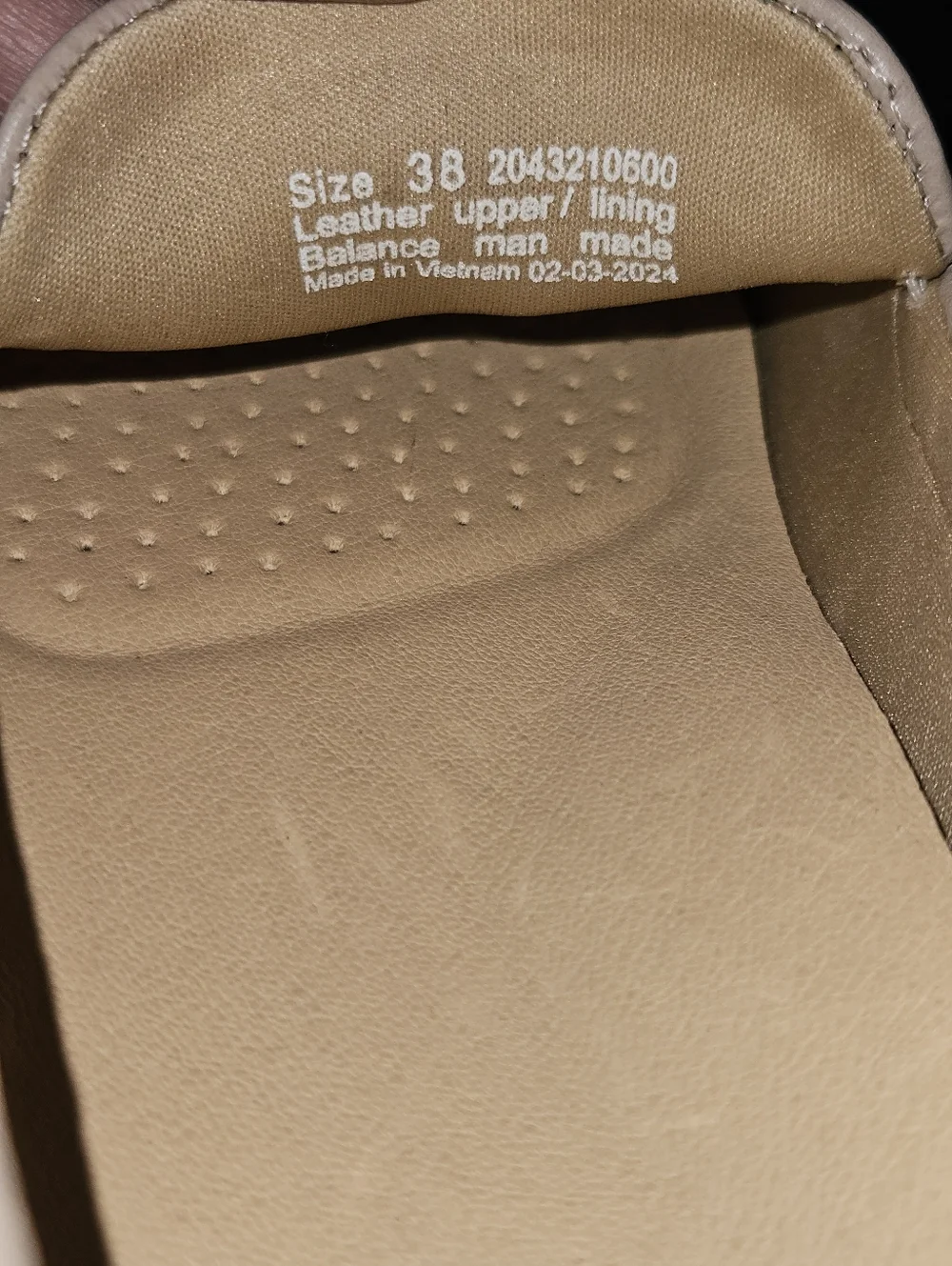 Dansko Lorri Beige Leather Loafers Size 38/7.5 NEW